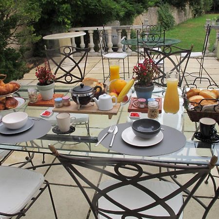 Bed and Breakfast Chezlola Civray  Екстер'єр фото